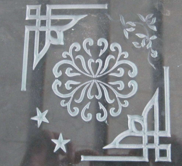 User 激光刻字机可以刻玻璃吗(图3) 激光刻字机可以刻玻璃吗(图3)
